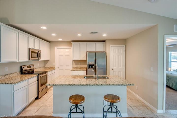 3065 NW 2nd PL, CAPE CORAL FL 33993