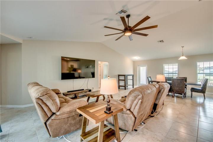 3065 NW 2nd PL, CAPE CORAL FL 33993