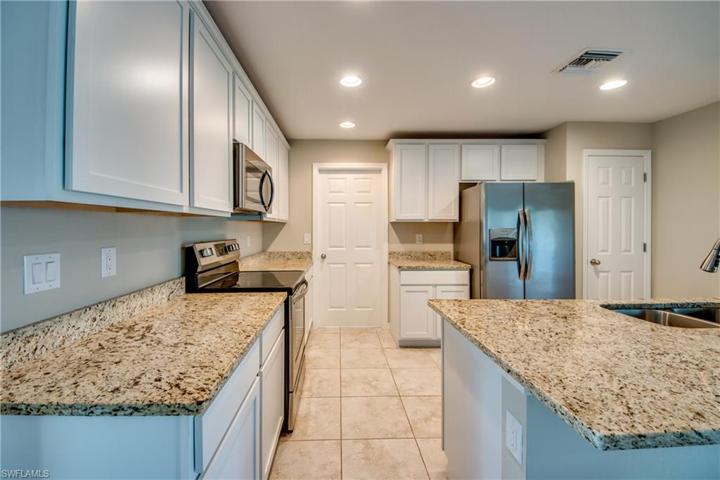 3065 NW 2nd PL, CAPE CORAL FL 33993