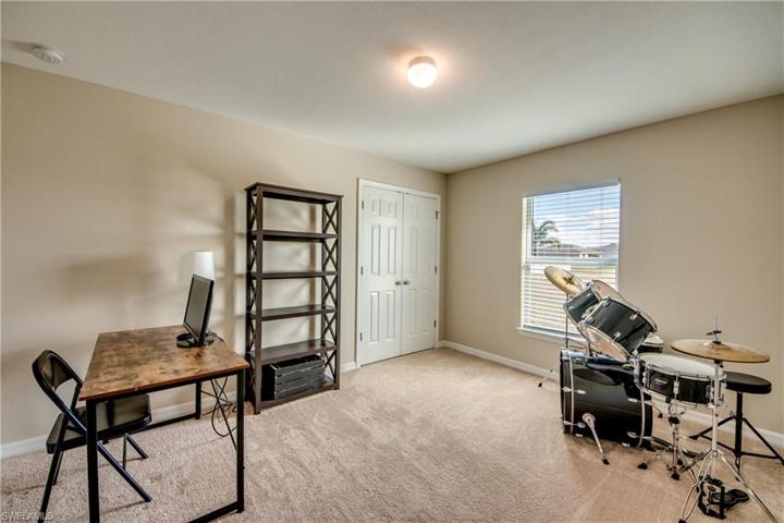 3065 NW 2nd PL, CAPE CORAL FL 33993