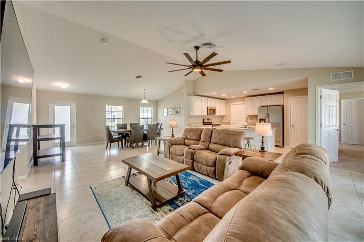 3065 NW 2nd PL, CAPE CORAL FL 33993