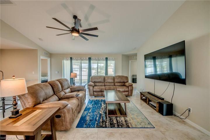 3065 NW 2nd PL, CAPE CORAL FL 33993