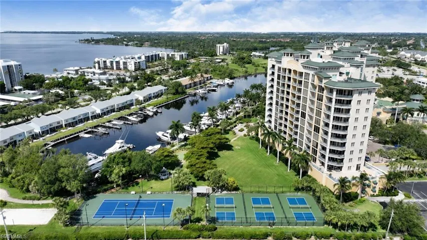 3414 Hancock Bridge Pkwy 1008, North Fort Myers, Florida 33903