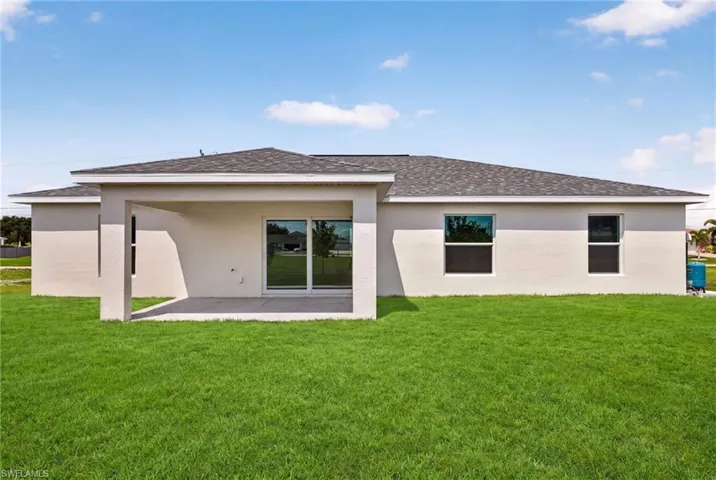 1135 Nw 8th Pl, Cape Coral, Florida 33993