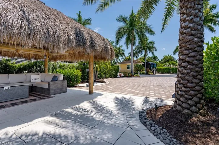 13461 Ladyfish Ln, Naples, Florida 34114