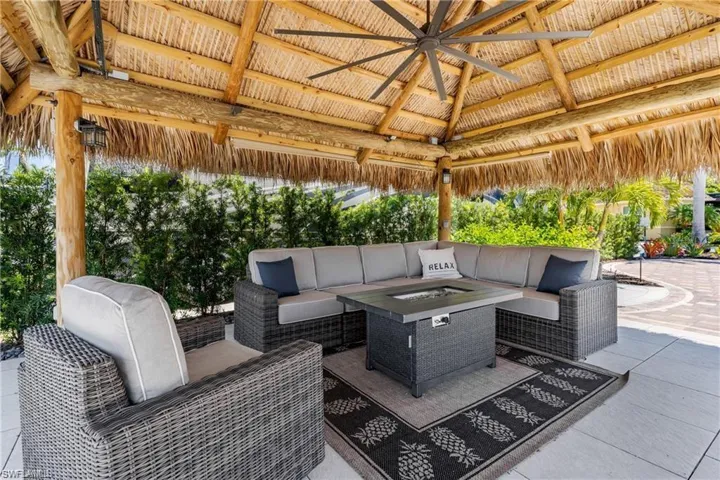 13461 Ladyfish Ln, Naples, Florida 34114
