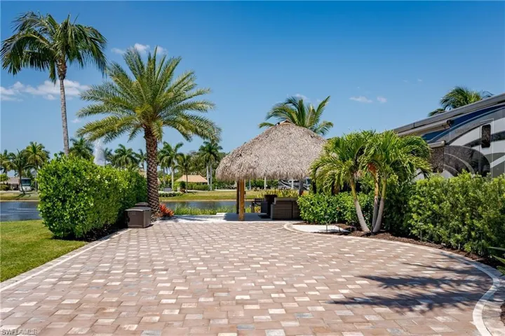 13461 Ladyfish Ln, Naples, Florida 34114
