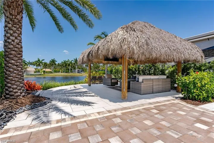 13461 Ladyfish Ln, Naples, Florida 34114