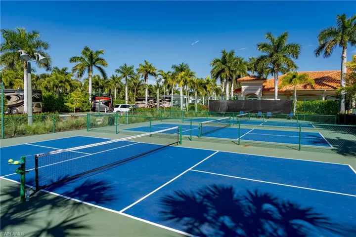 13461 Ladyfish Ln, Naples, Florida 34114