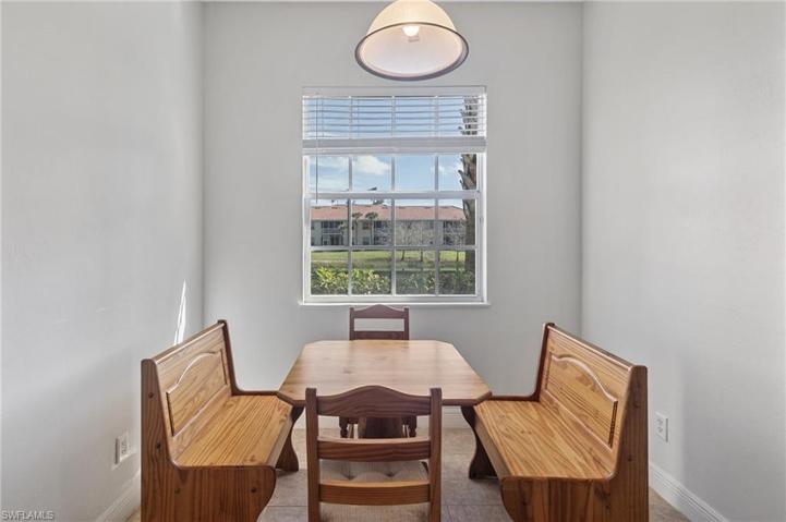Breakfast Nook