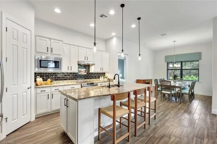 Open Kitchen