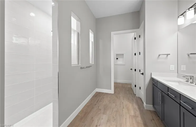 1925  Don Benito  WAY, Naples, FL 34120