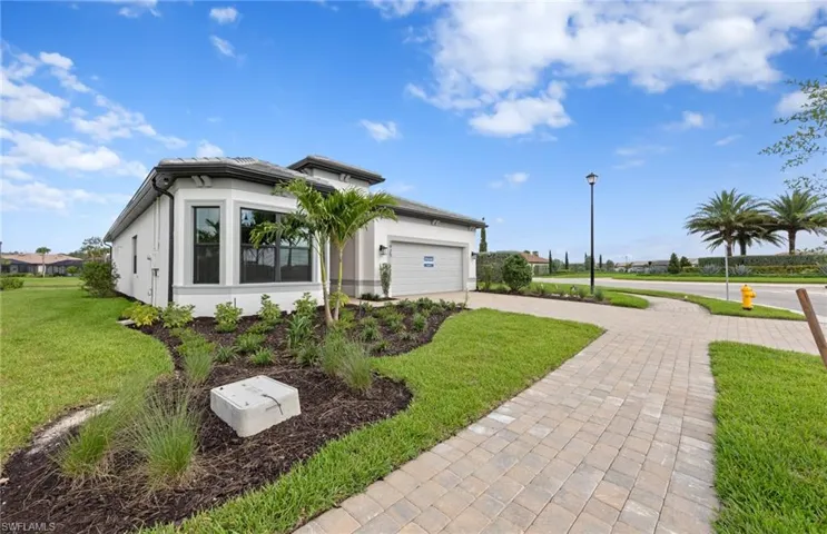 1925  Don Benito  WAY, Naples, FL 34120
