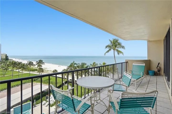 4001 Gulf Shore Blvd N 507, Naples, Florida 34103