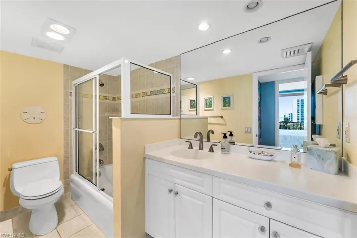 4001 Gulf Shore Blvd N 507, Naples, Florida 34103