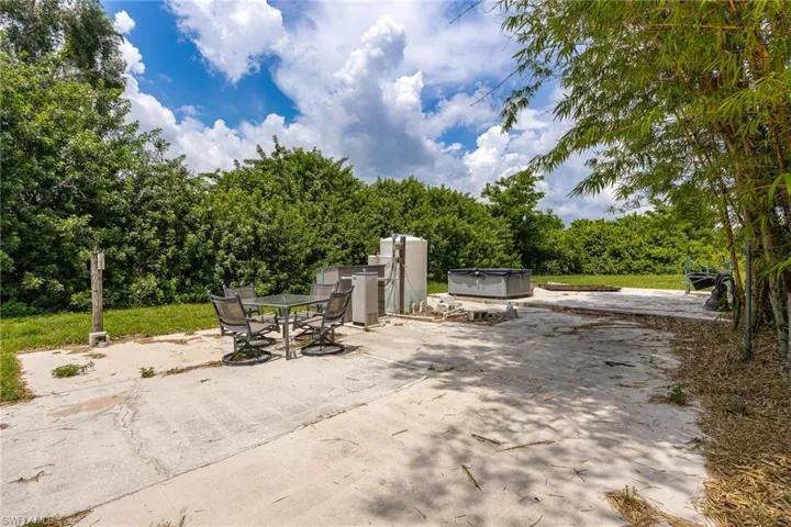 4925 Skates Cir, Fort Myers, Florida 33905