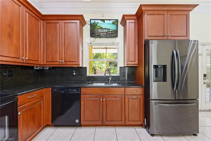 4925 Skates Cir, Fort Myers, Florida 33905