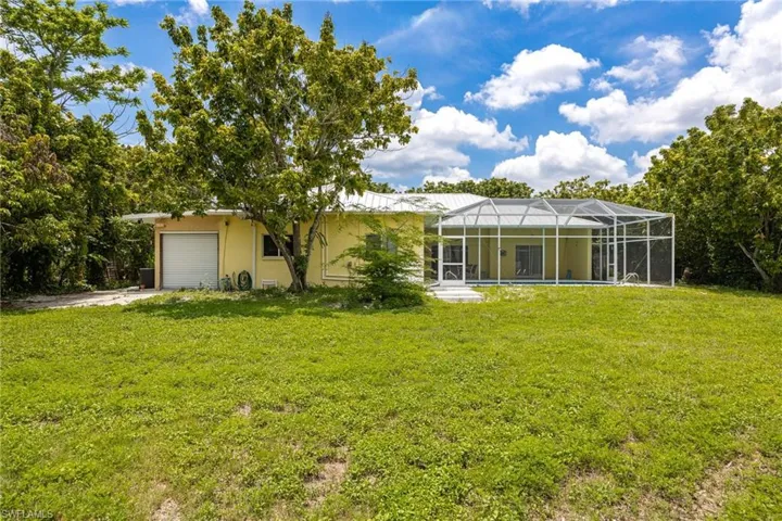 4925 Skates Cir, Fort Myers, Florida 33905