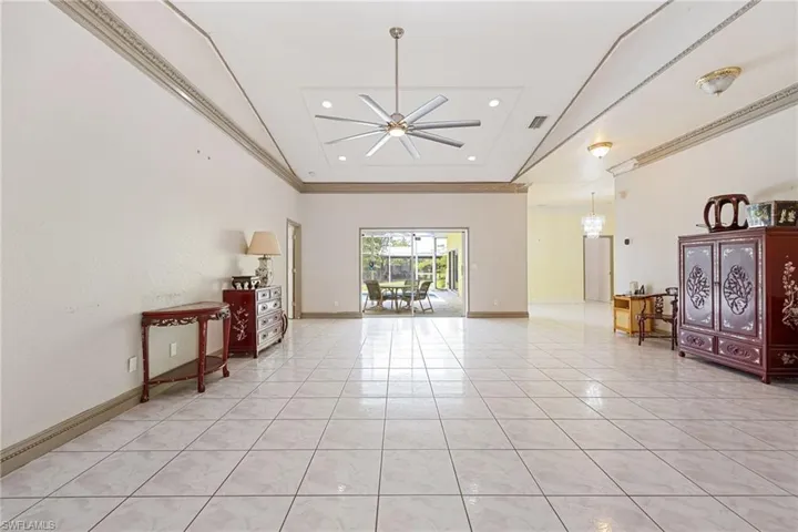 4925 Skates Cir, Fort Myers, Florida 33905