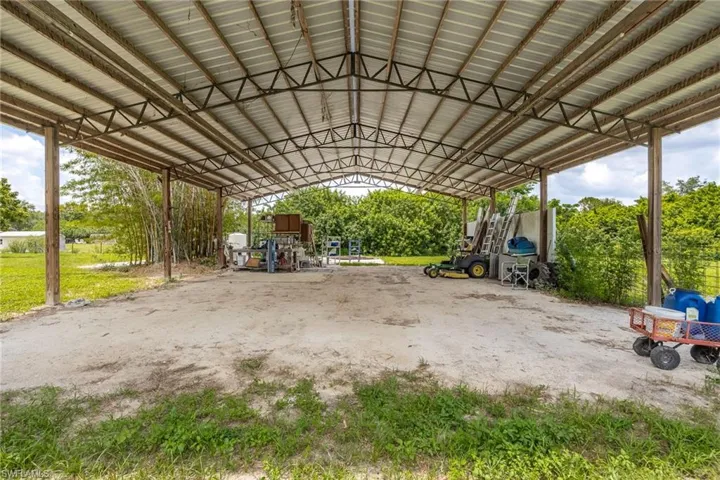 4925 Skates Cir, Fort Myers, Florida 33905
