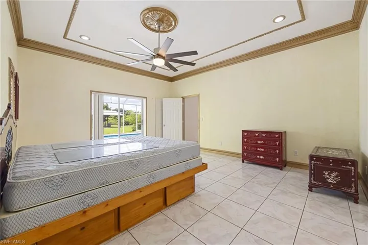 4925 Skates Cir, Fort Myers, Florida 33905