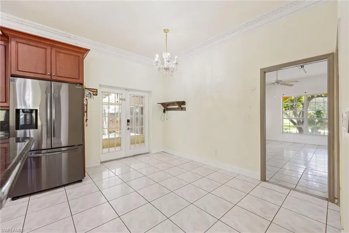 4925 Skates Cir, Fort Myers, Florida 33905