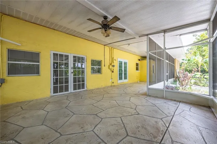 4925 Skates Cir, Fort Myers, Florida 33905
