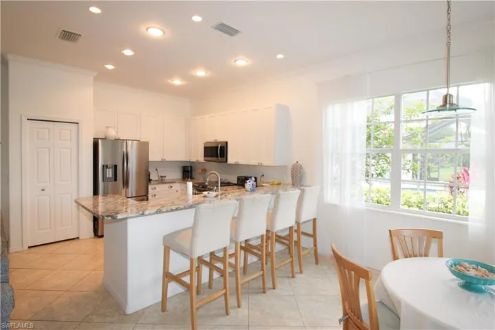 4388  Pomarine  CT, Naples, FL 34119