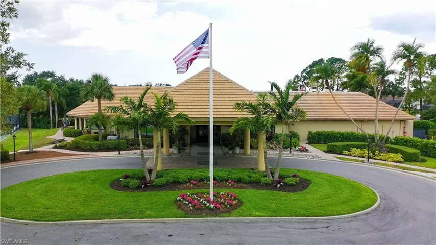 4388  Pomarine  CT, Naples, FL 34119