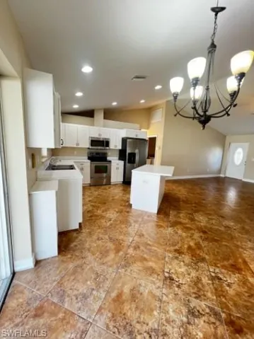743 Sw 6th St, Cape Coral, Florida 33991