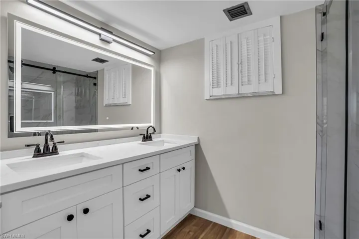 1740 Pine Valley DR # 212, FORT MYERS FL 33907