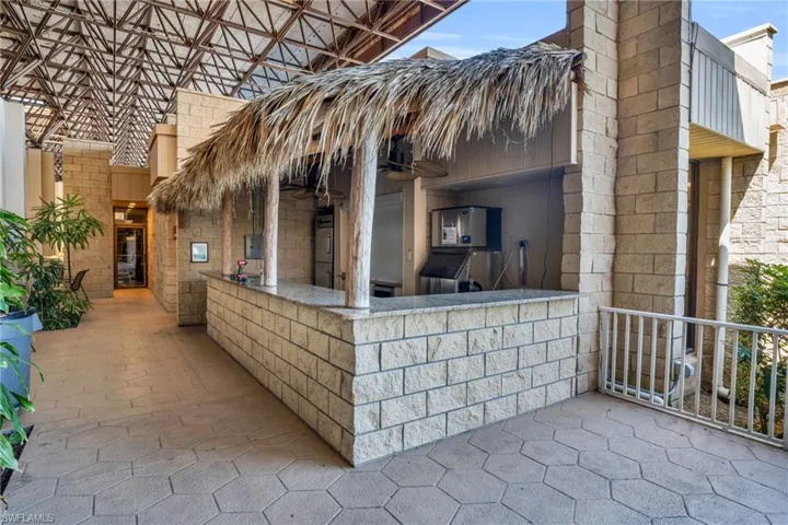 1740 Pine Valley DR # 212, FORT MYERS FL 33907