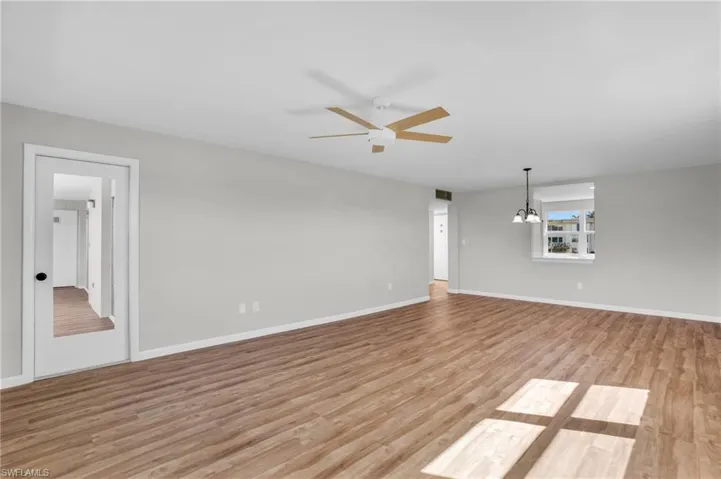 1740 Pine Valley DR # 212, FORT MYERS FL 33907