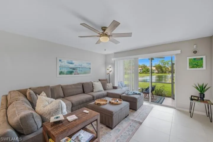 145 Robin Hood Cir 104, Naples, Florida 34104