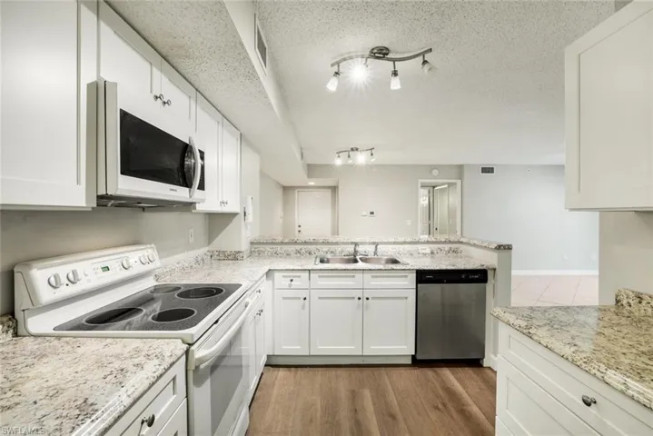 1865 Florida Club Dr 6110, Naples, Florida 34112
