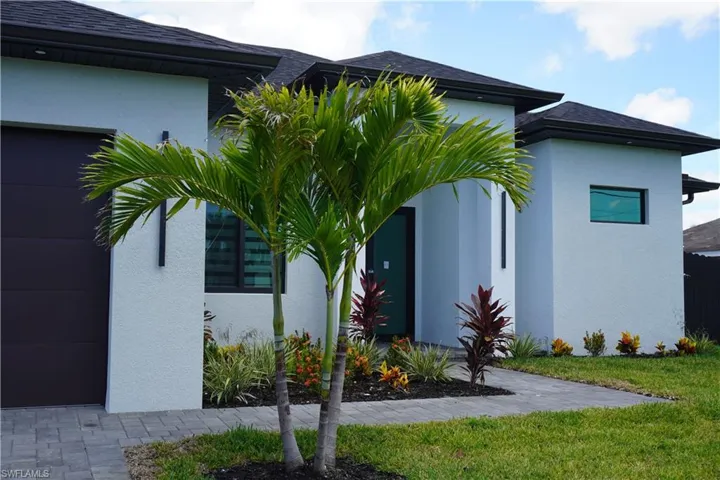 2523 Sw 18th Ave, Cape Coral, Florida 33914