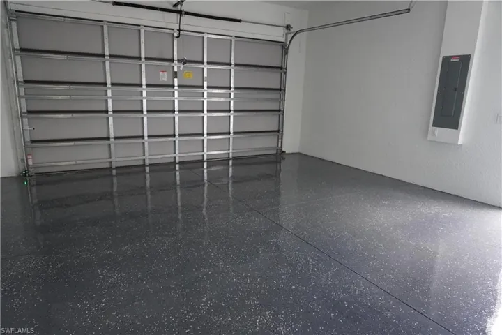 2523 Sw 18th Ave, Cape Coral, Florida 33914