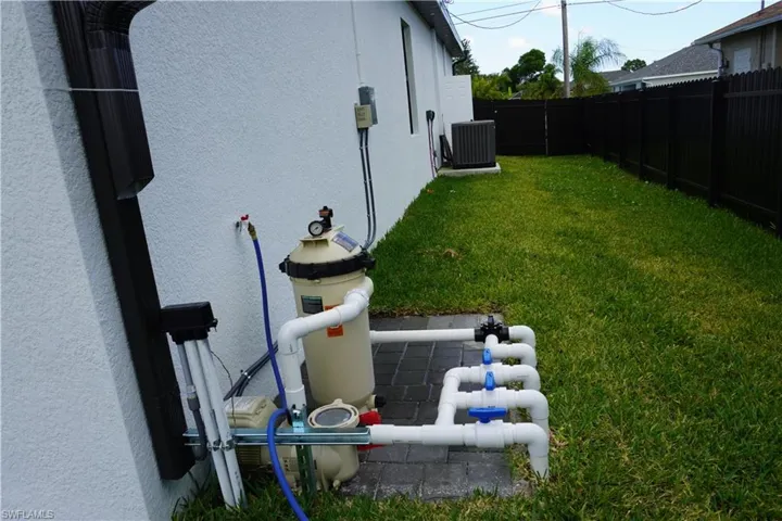 2523 Sw 18th Ave, Cape Coral, Florida 33914