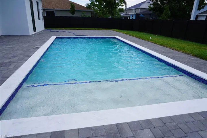 2523 Sw 18th Ave, Cape Coral, Florida 33914