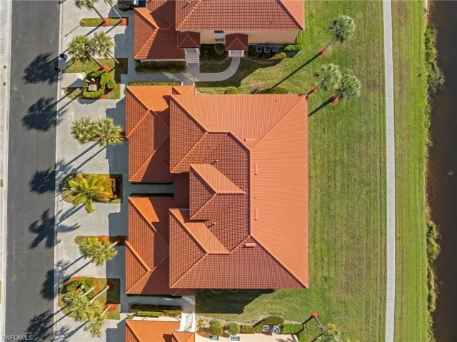 Aerial view directly above condo