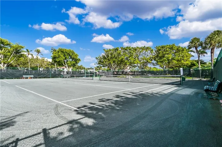 2316 Gulf Shore Blvd N 411, Naples, Florida 34103