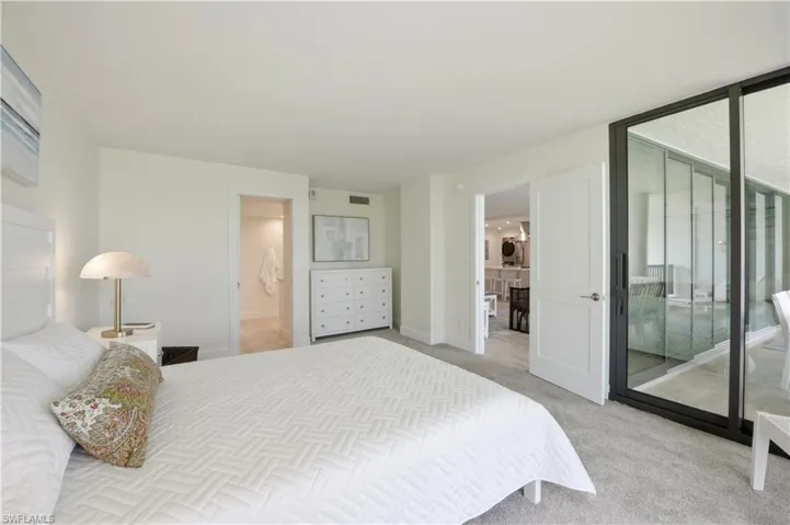 2316 Gulf Shore Blvd N 411, Naples, Florida 34103