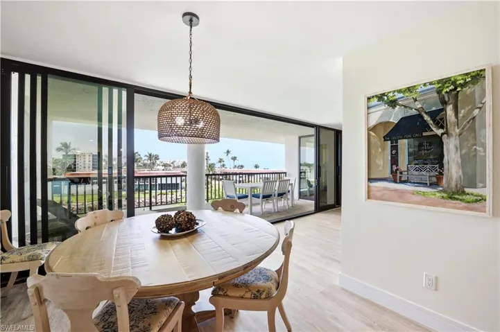 2316 Gulf Shore Blvd N 411, Naples, Florida 34103
