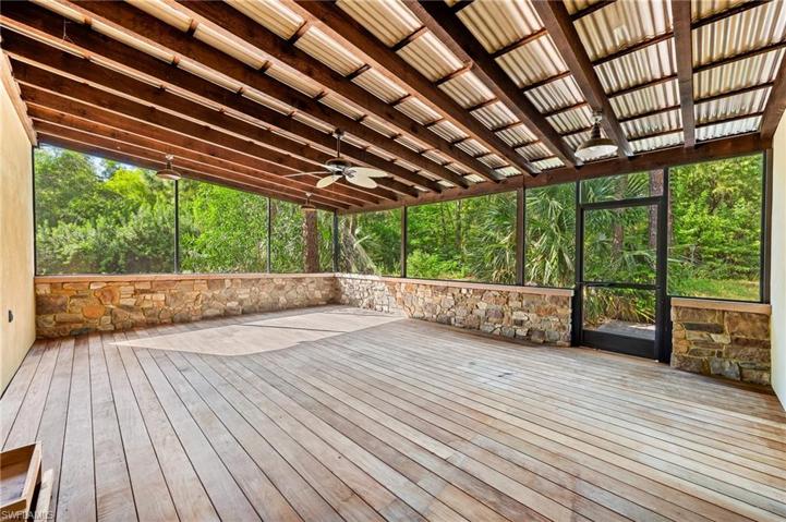 Guest House Covered Lanai