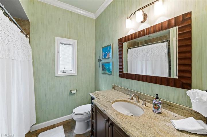 Guest Bathroom 2