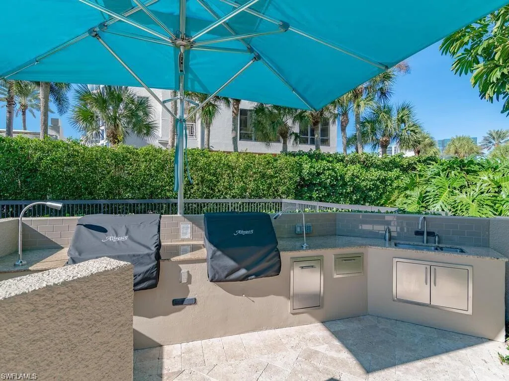 4551 Gulf Shore BLVD, Naples, FL 34103,224082537