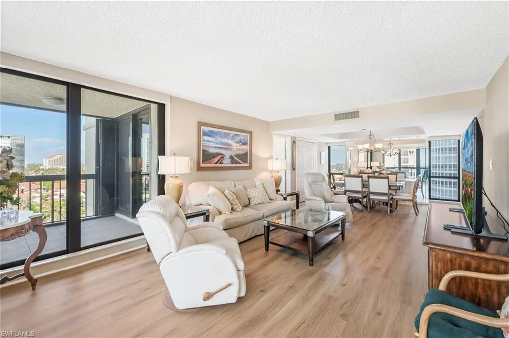 4551 Gulf Shore BLVD, Naples, FL 34103,224082537