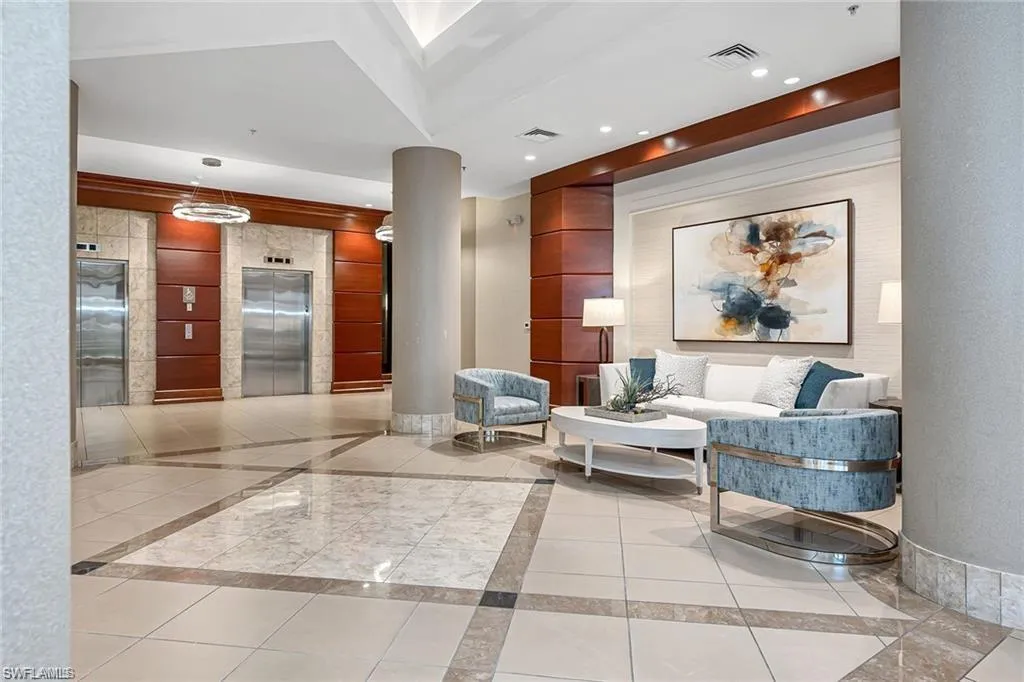 4551 Gulf Shore BLVD, Naples, FL 34103,224082537