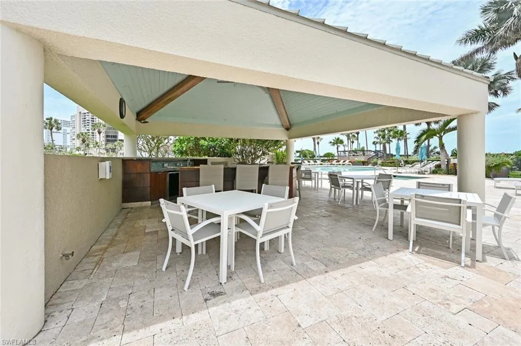 4551 Gulf Shore BLVD, Naples, FL 34103,224082537