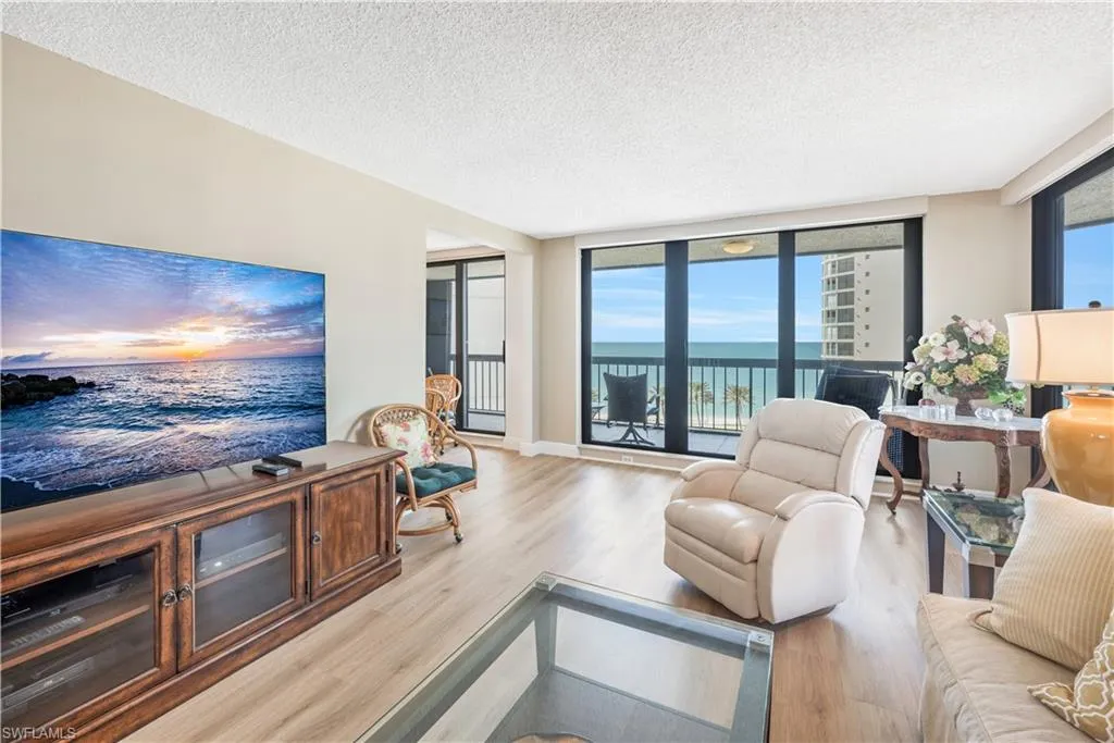 4551 Gulf Shore BLVD, Naples, FL 34103,224082537
